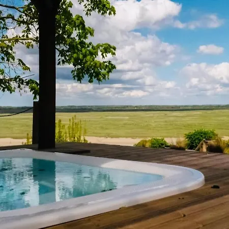 - Les Corderies Hotel 4*