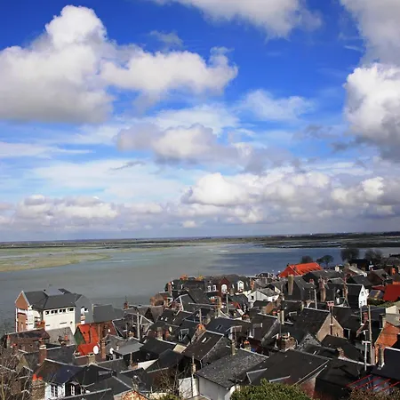 - Les Corderies Hotel