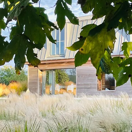 - Les Corderies Hotel