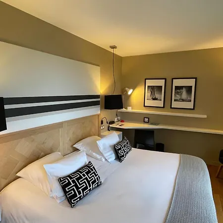 - Les Corderies Hotel 4*