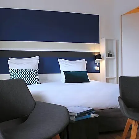 - Les Corderies Hotel 4*