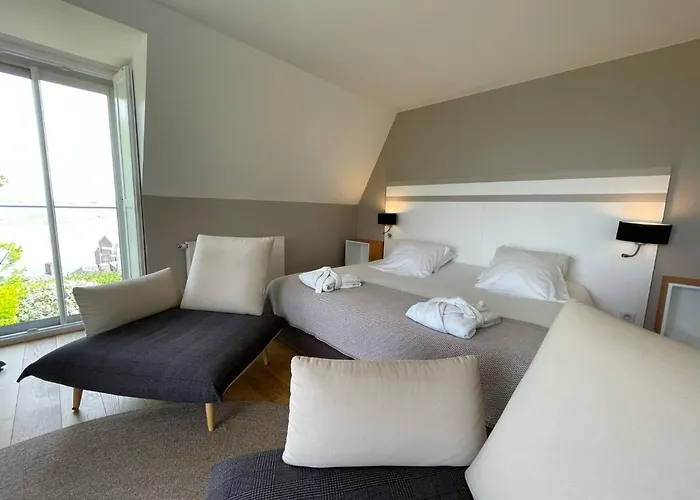 - Les Corderies Hotel 4*