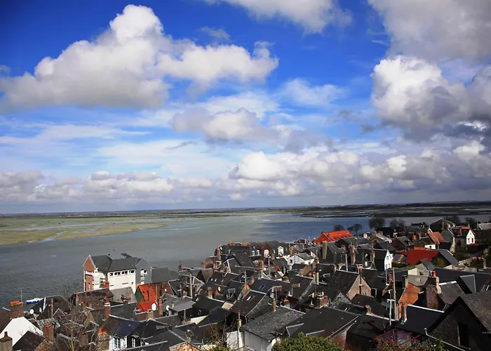 - Les Corderies Hotel