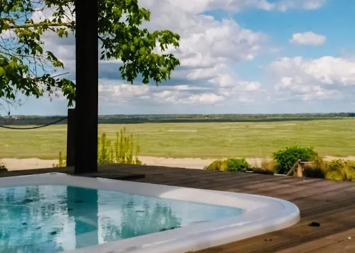 - Les Corderies Hotel 4*