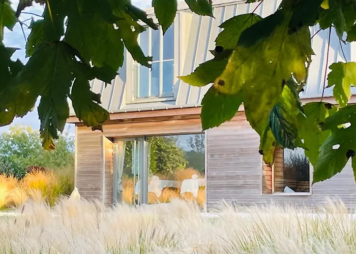 - Les Corderies Hotel